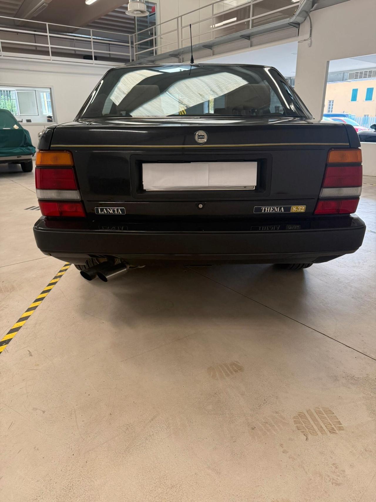Lancia Thema Ferrari