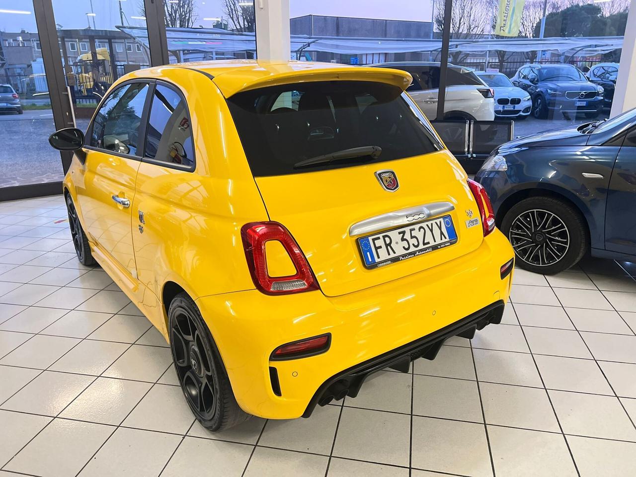 Abarth 595 1.4 Turbo T-Jet 160 CV Pista