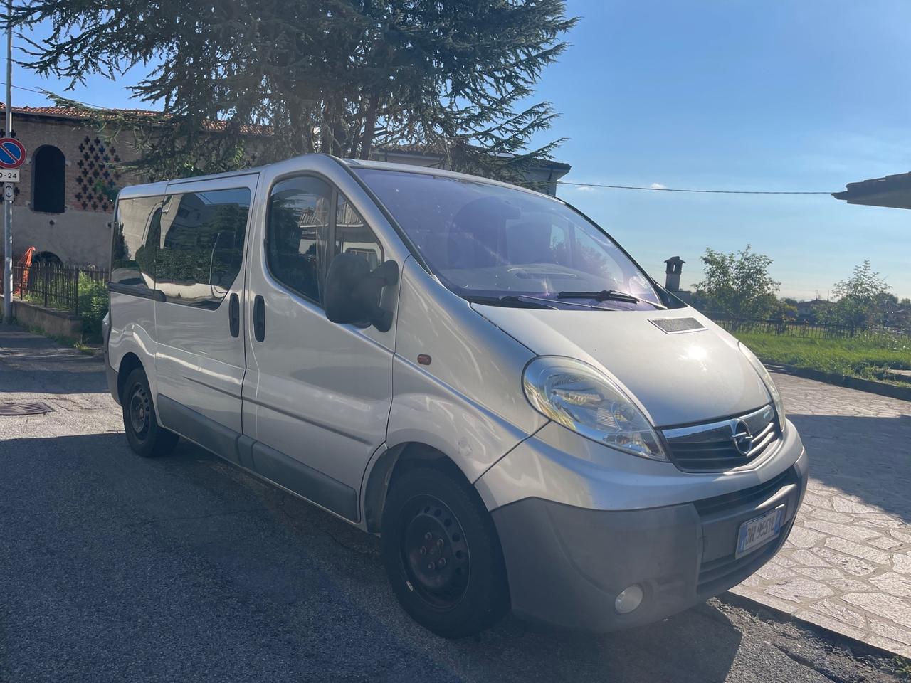 Opel Vivaro 27 2.0 CDTI 120CV PC-TN Combi 9 posti