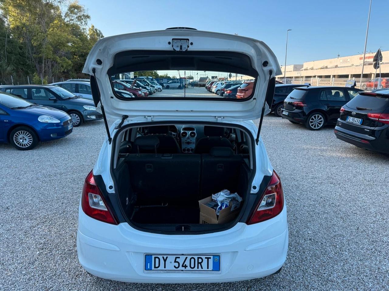 Opel Corsa 1.2 80CV 5 porte GPL-TECH Club