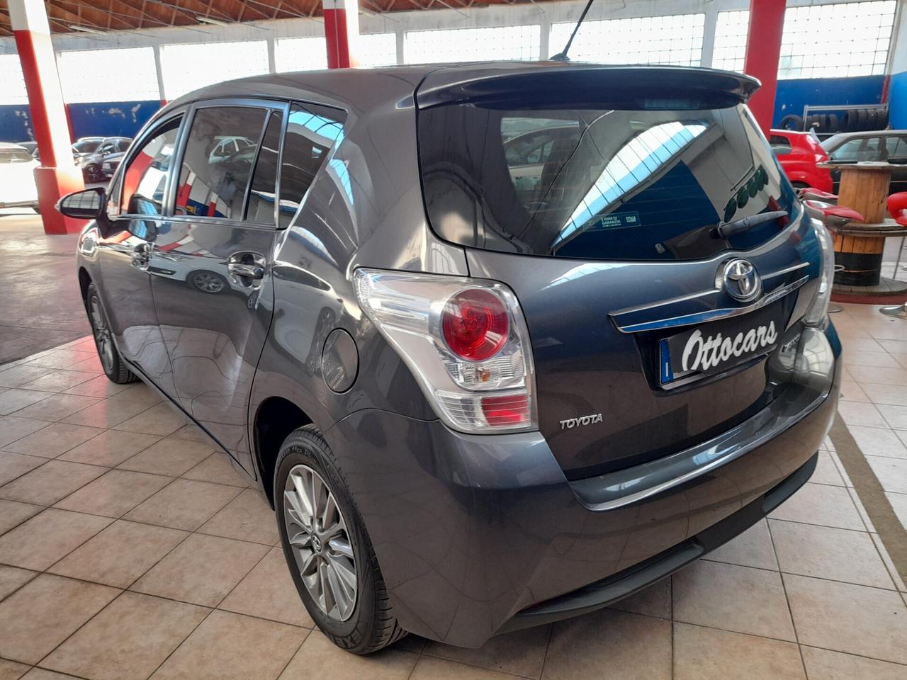 Toyota Verso 1.6 Style