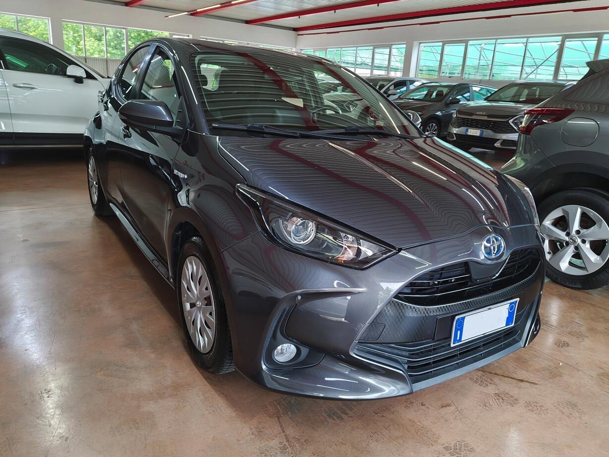 Toyota Yaris 1.5 Hybrid 5 porte Business