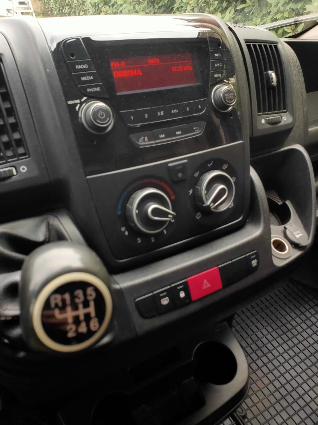 Peugeot Boxer 2.2 BlueHDi 140 S&S PM-TM