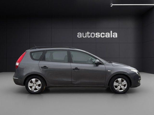 HYUNDAI i30 CW 1.4 16V 109CV BlueDr. GPL Active