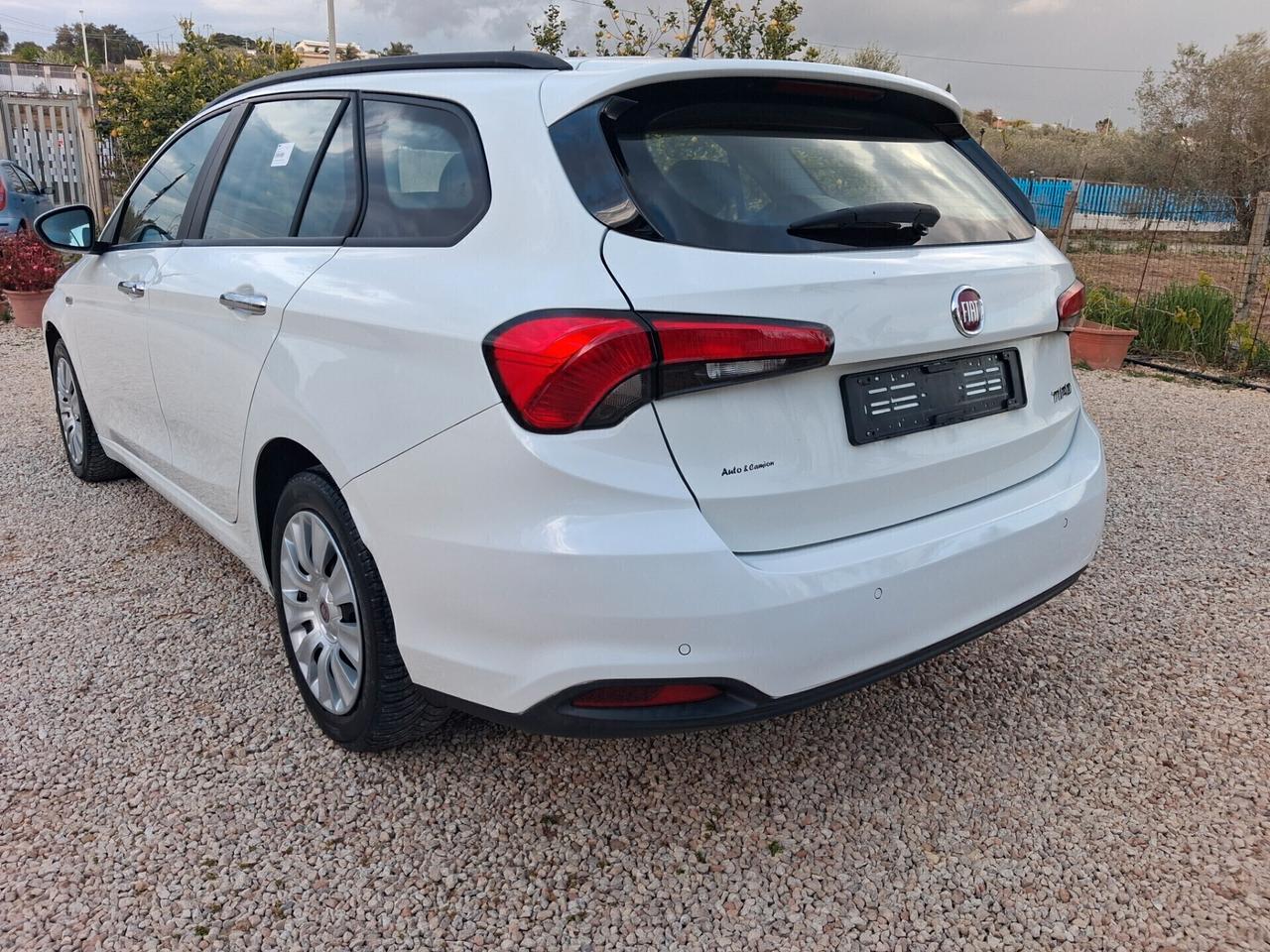 Fiat Tipo sw 1.600cc 120 cv anno 2018