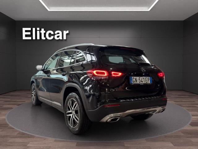 MERCEDES-BENZ GLA 200 Automatic Sport