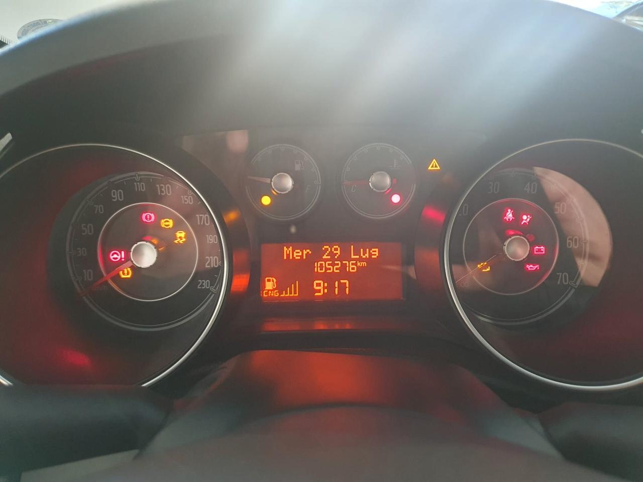 Fiat Punto METANO 1400 77 HP 5 PORTE