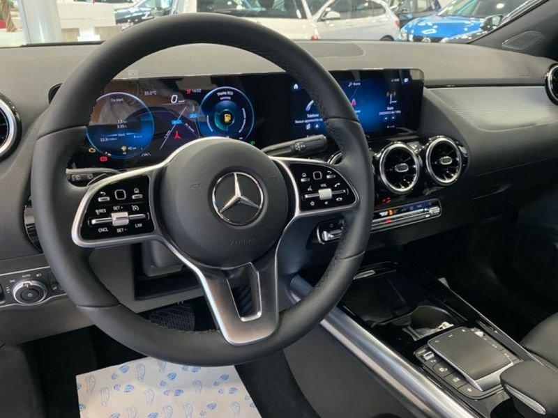 Mercedes-Benz GLA 200 sport plus