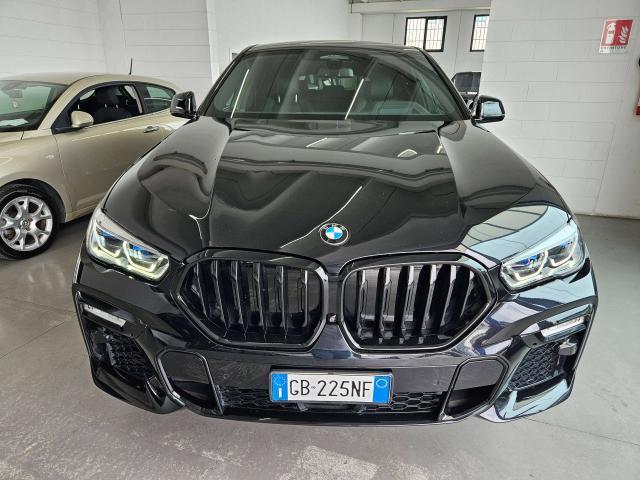 BMW X6 M M50d CV 400 automatico