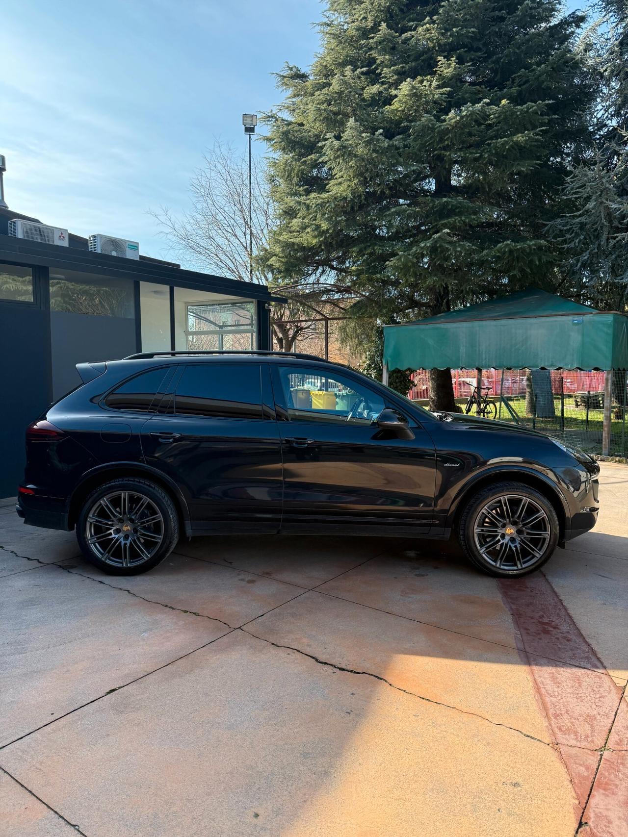 Porsche Cayenne 3.0 Diesel Platinum Edition