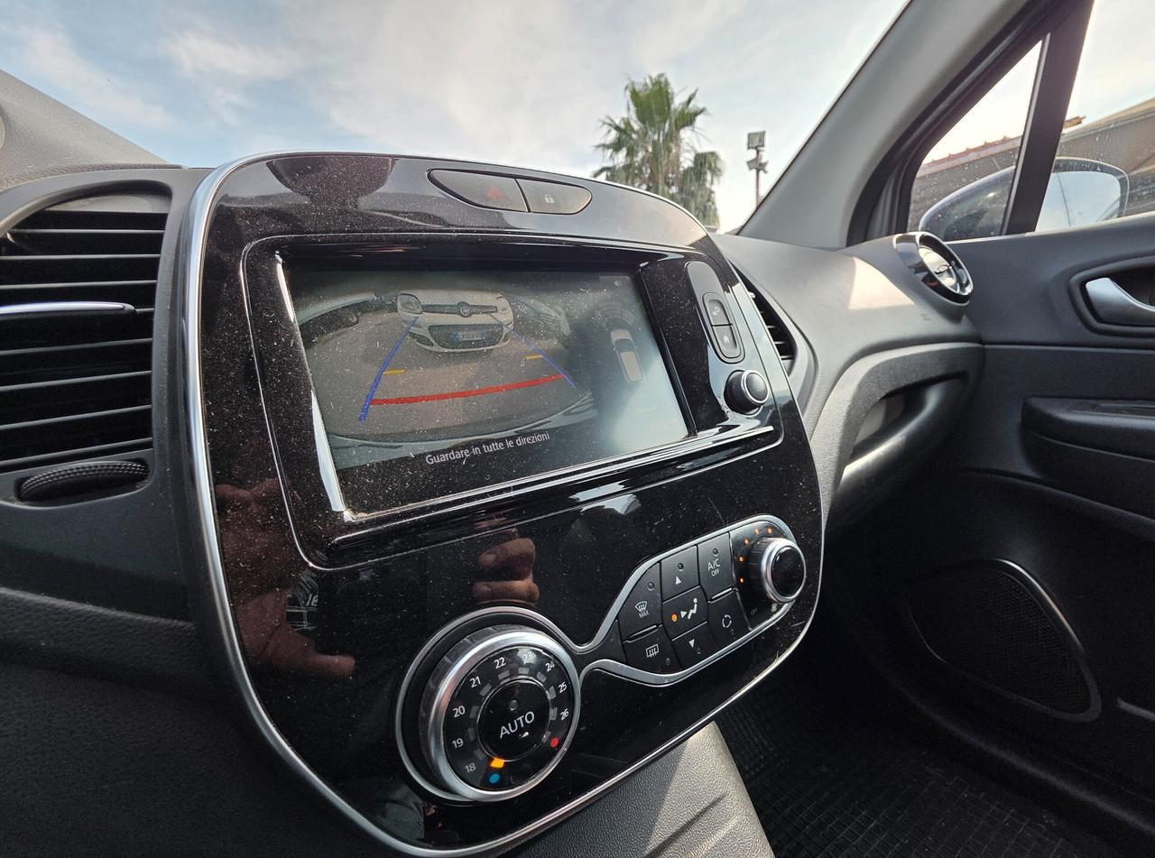 Renault Captur dCi 8V 110 CV Start&Stop Energy Initiale Paris