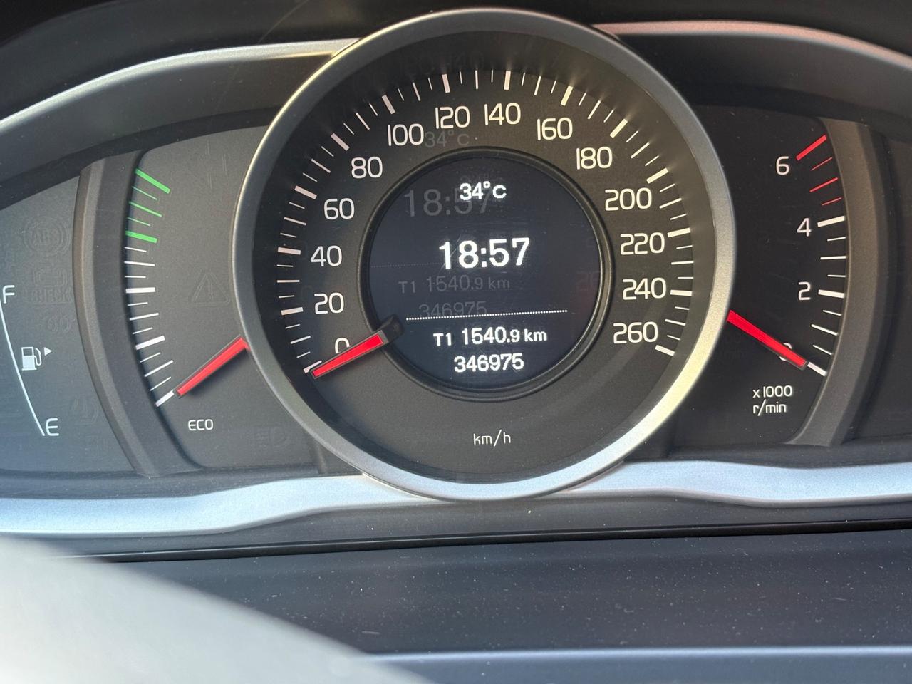 Volvo V60 D3 Summum 2.0 D anno 2014 perfetta