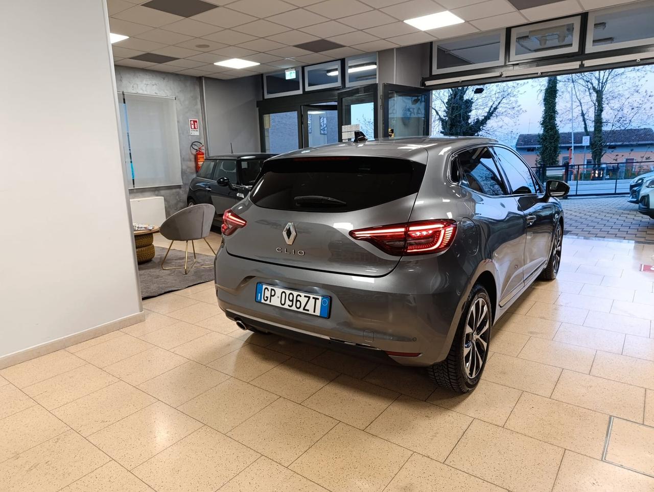 Renault Clio TCe 90 CV 5 porte Techno