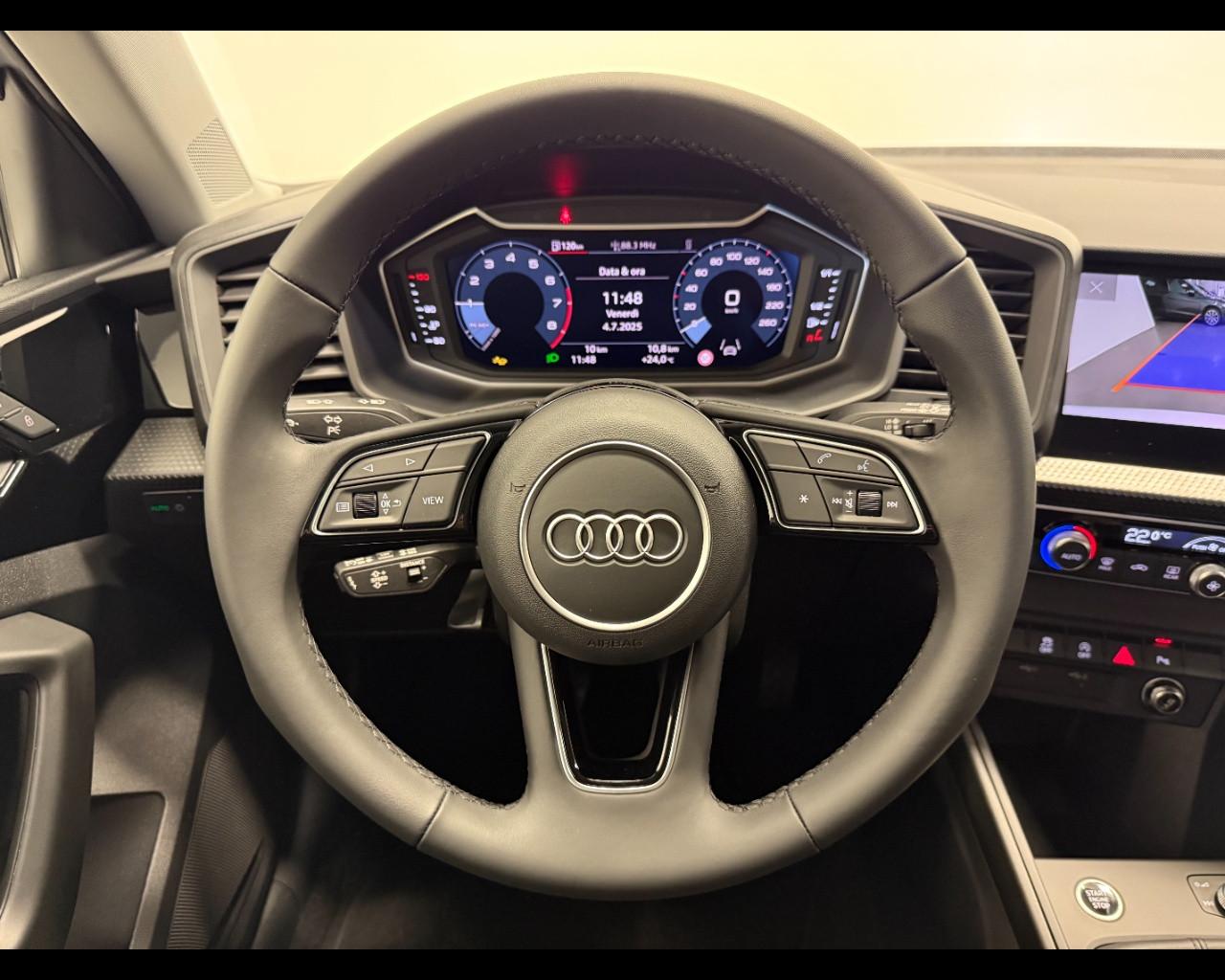 AUDI A1 ALLSTREET 30 TFSI IDENTITY CONTRAST