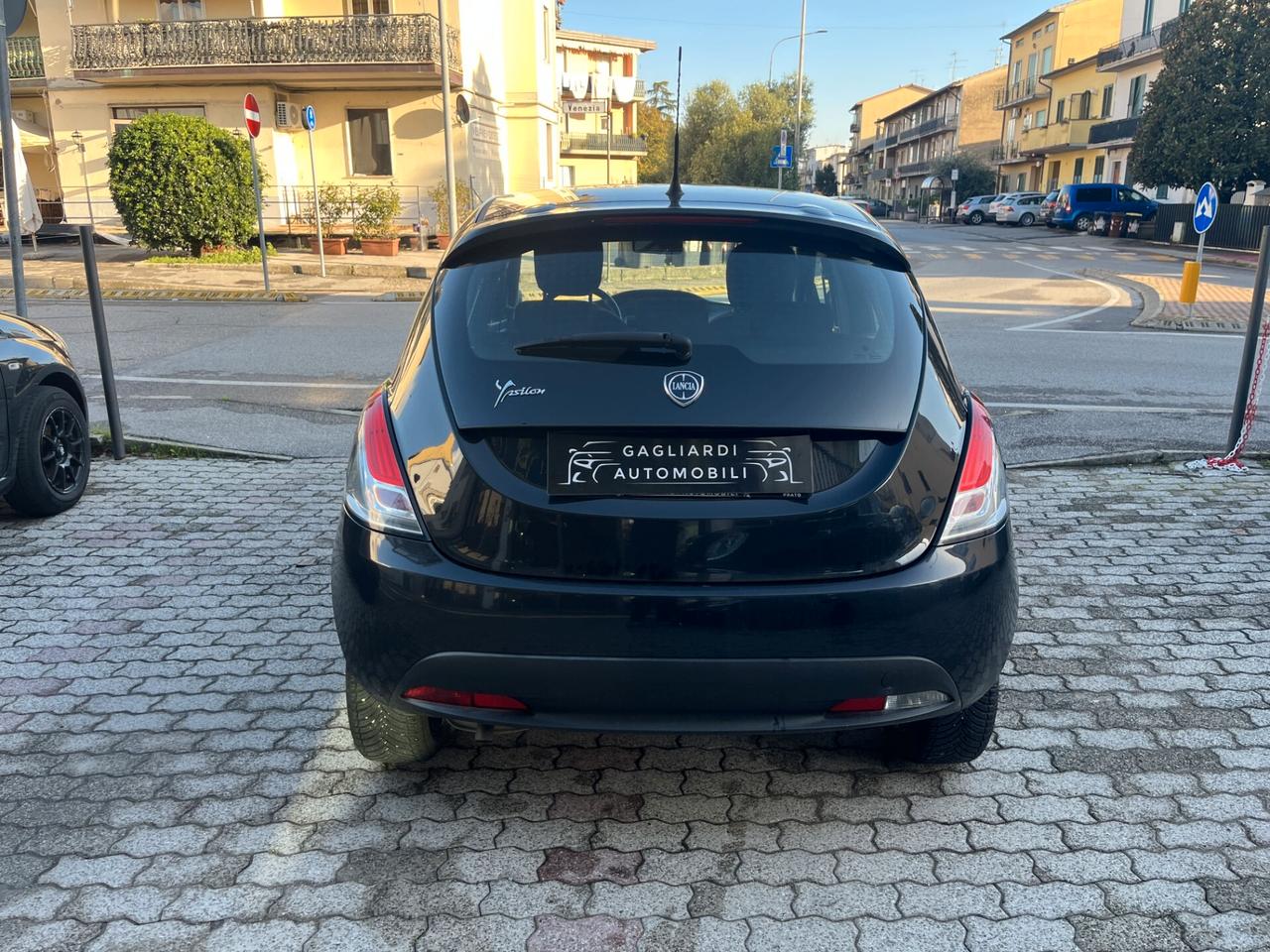 Lancia Ypsilon 1.2 69 CV 5 porte GPL Ecochic UNICO PROPRIETARIO