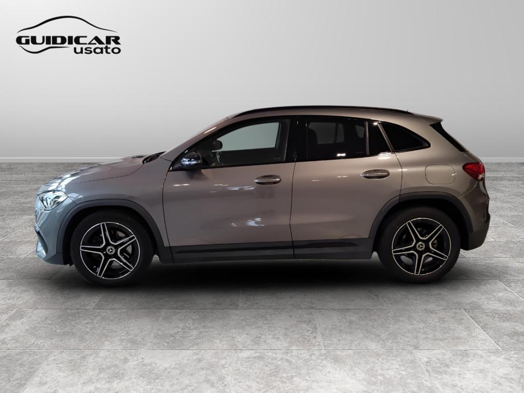 Mercedes-Benz GLA-H247 2020 - GLA 180 d Premium auto