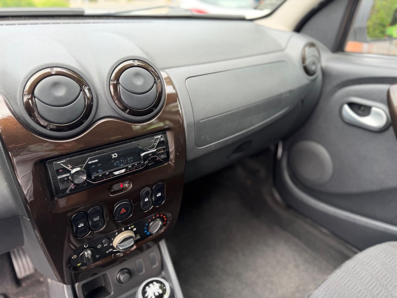 Dacia Duster 1.6 110CV 4x2 Lauréate NEOPATENTATI