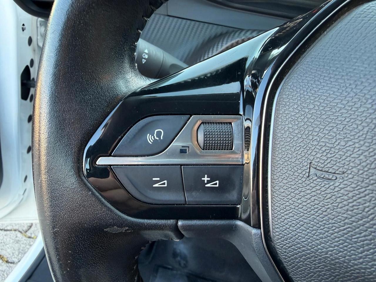 Peugeot 208 PureTech 75 Stop&Start 5 porte Like