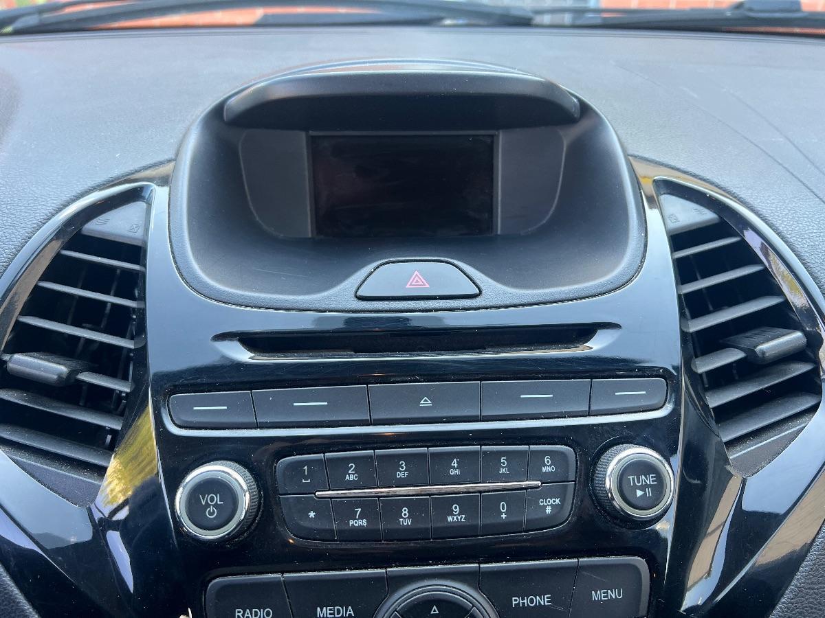 FORD - Ka plus - Ka+ 1.2 Ti-VCT 85 CV Ultimate Color