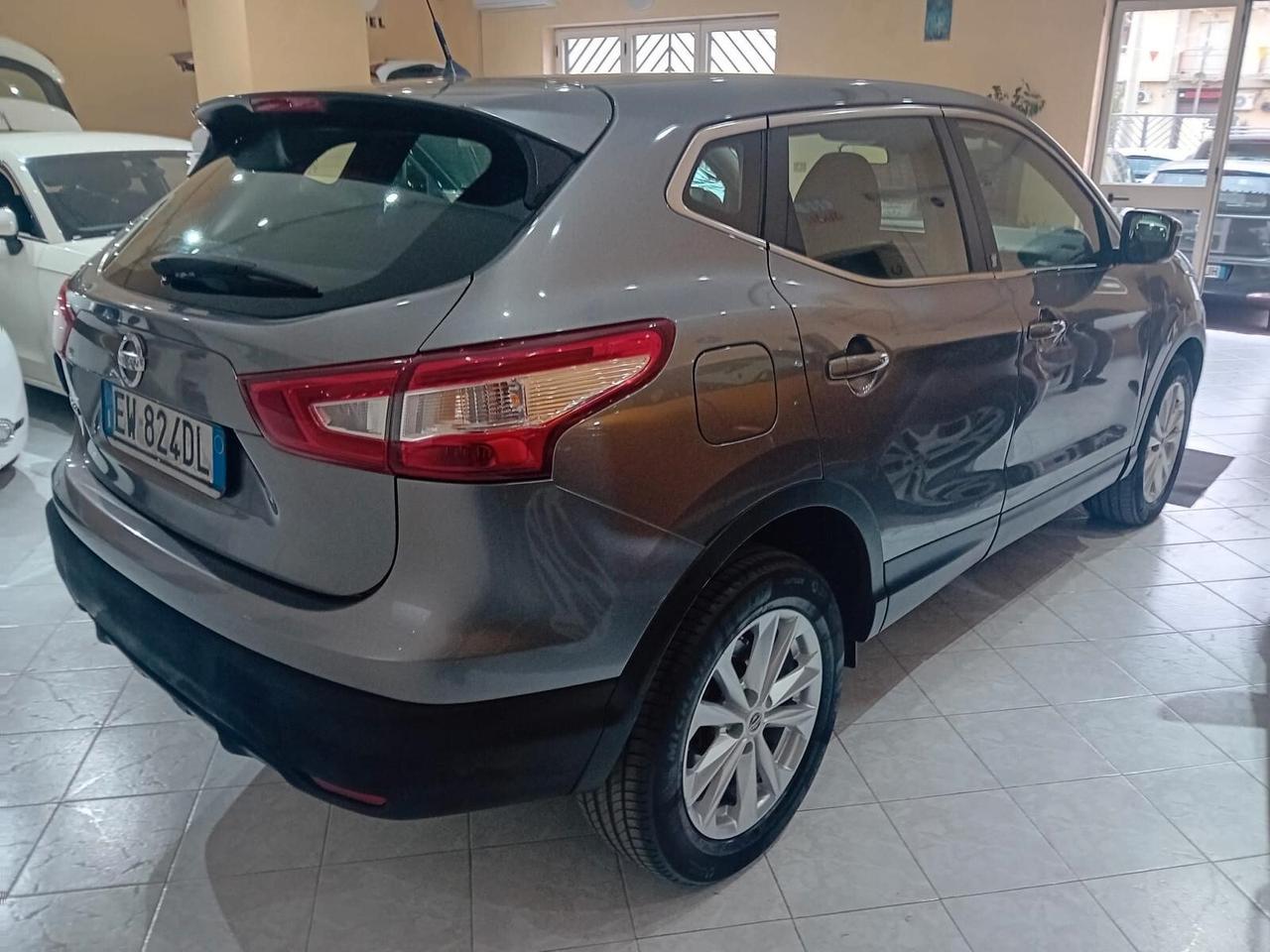 Nissan Qashqai 1.6 dCi DPF Tekna