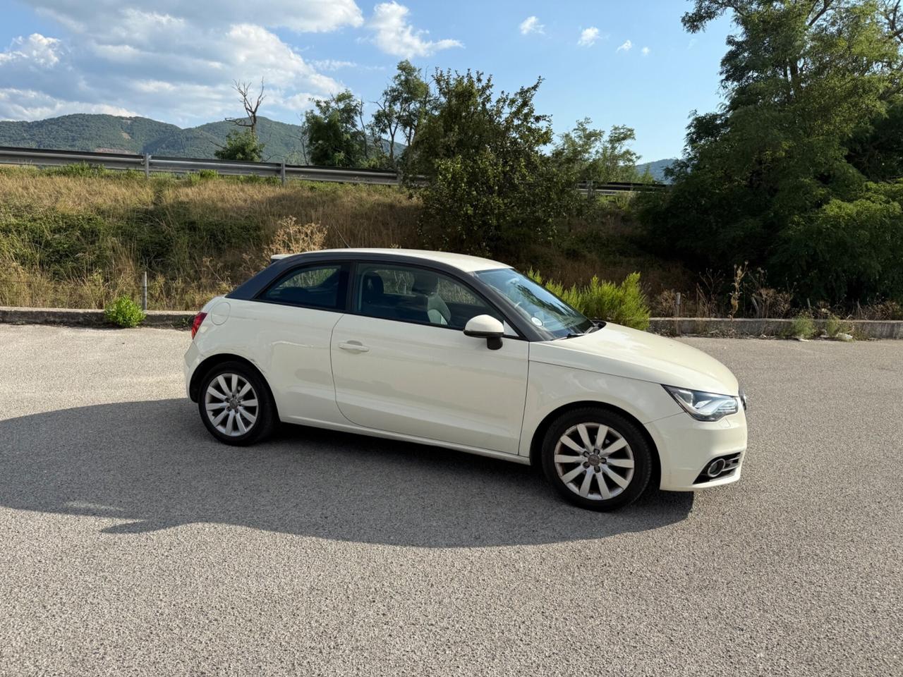 Audi A1 1.6 TDI 105 CV Attraction