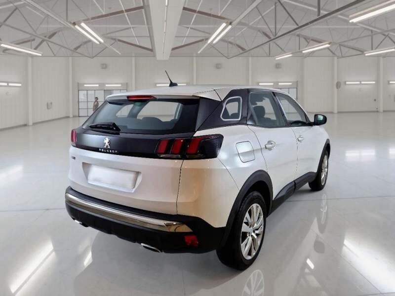Peugeot 3008 BlueHDi 130 S&S Business