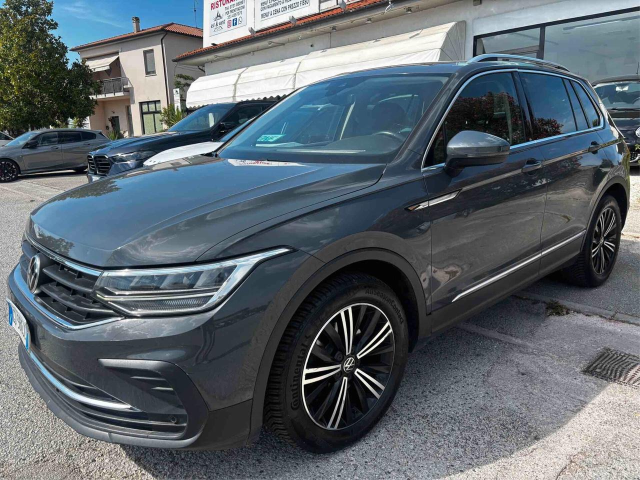 Volkswagen Tiguan 2.0 TDI SCR DSG Business BlueMotion Technology