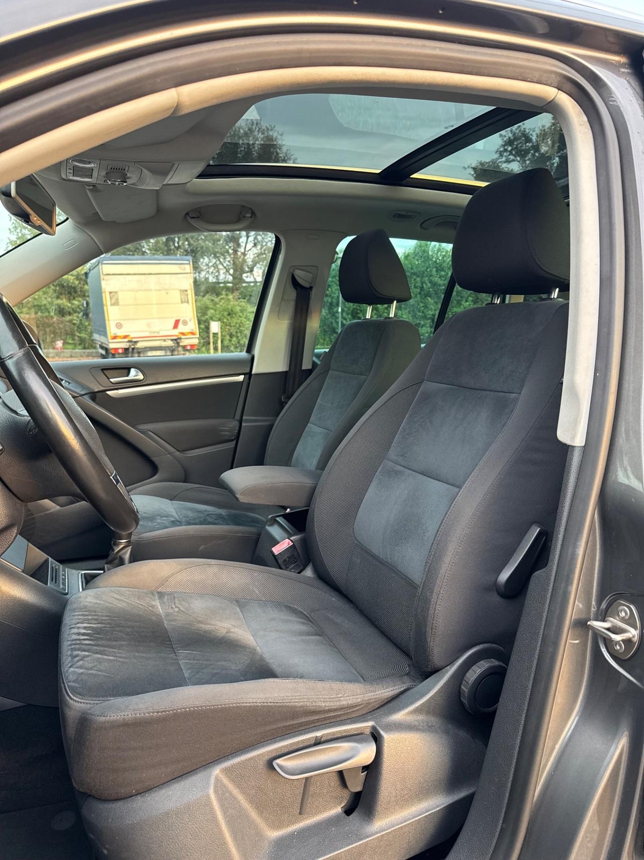 Volkswagen Tiguan 1.4 TSI Sport & Style