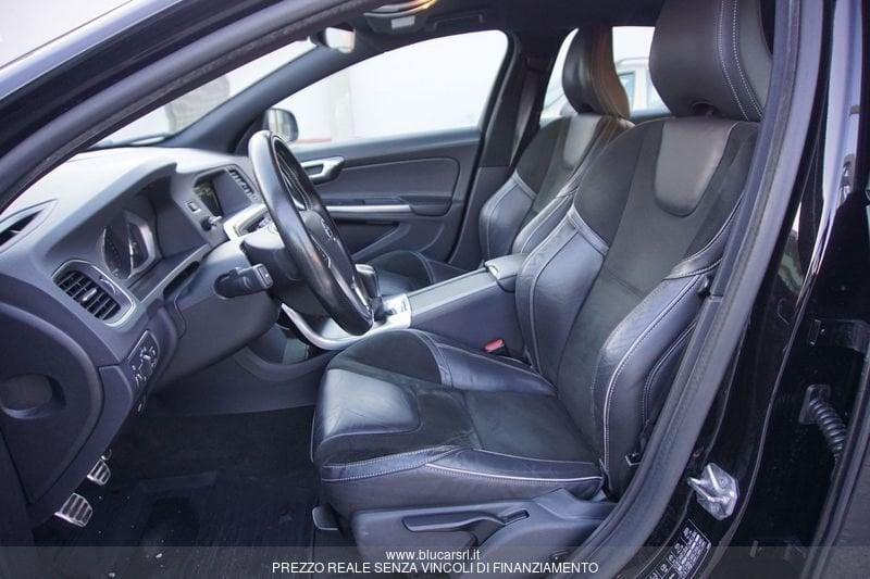 Volvo V60 V60 D2 R-design