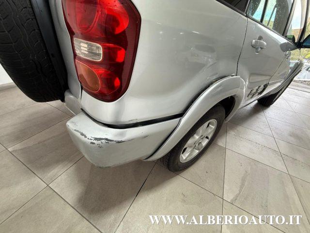 TOYOTA RAV 4 MY23 RAV4 2.0 Tdi D-4D cat 5 porte