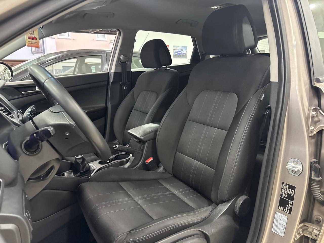 Hyundai Tucson 1.7 2018 full optional