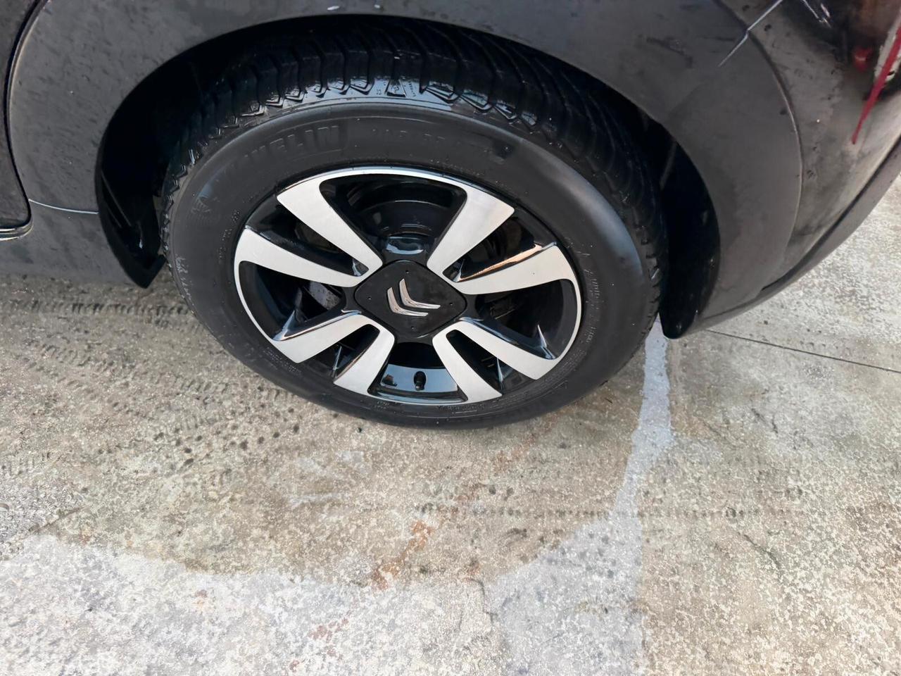 Citroen C3 1,2 sinistrato - 2020