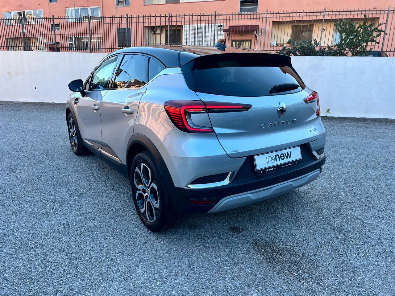 Renault Captur Full Hybrid E-Tech 145 CV Techno Fast Track