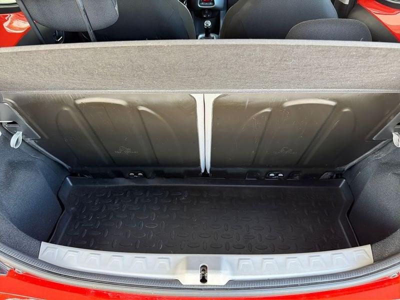 Toyota Aygo Aygo 5p 1.0 x-play my15