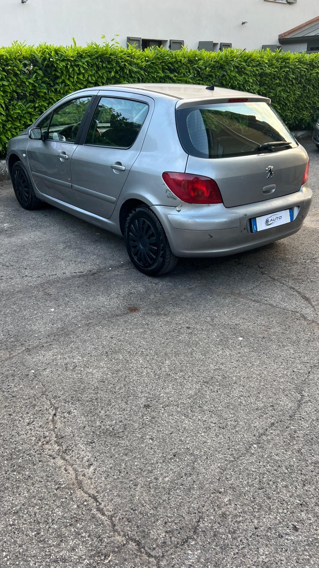 Peugeot 307