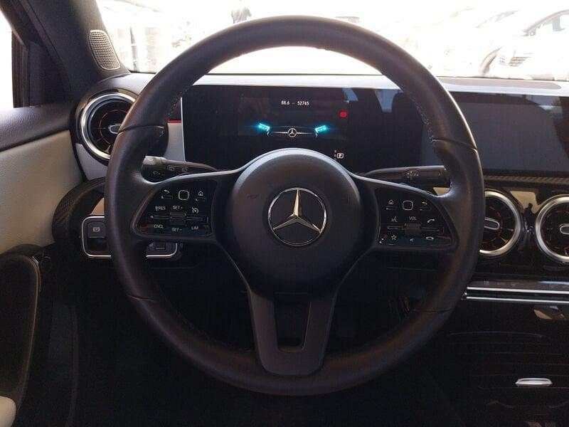 Mercedes-Benz Classe A A 180 d Automatic Business Extra