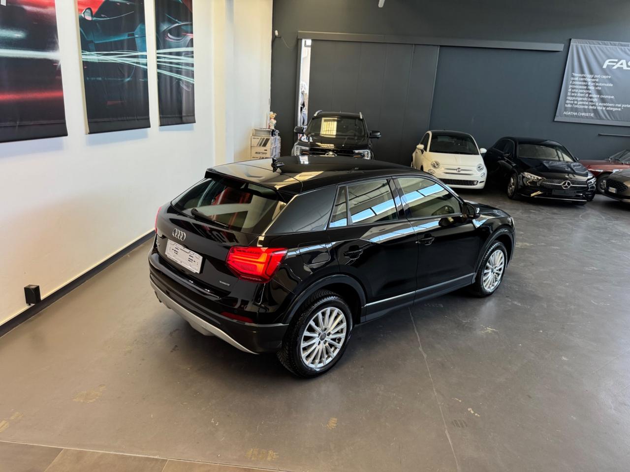 Audi Q2 40 TFSI quattro S tronic Identity Black