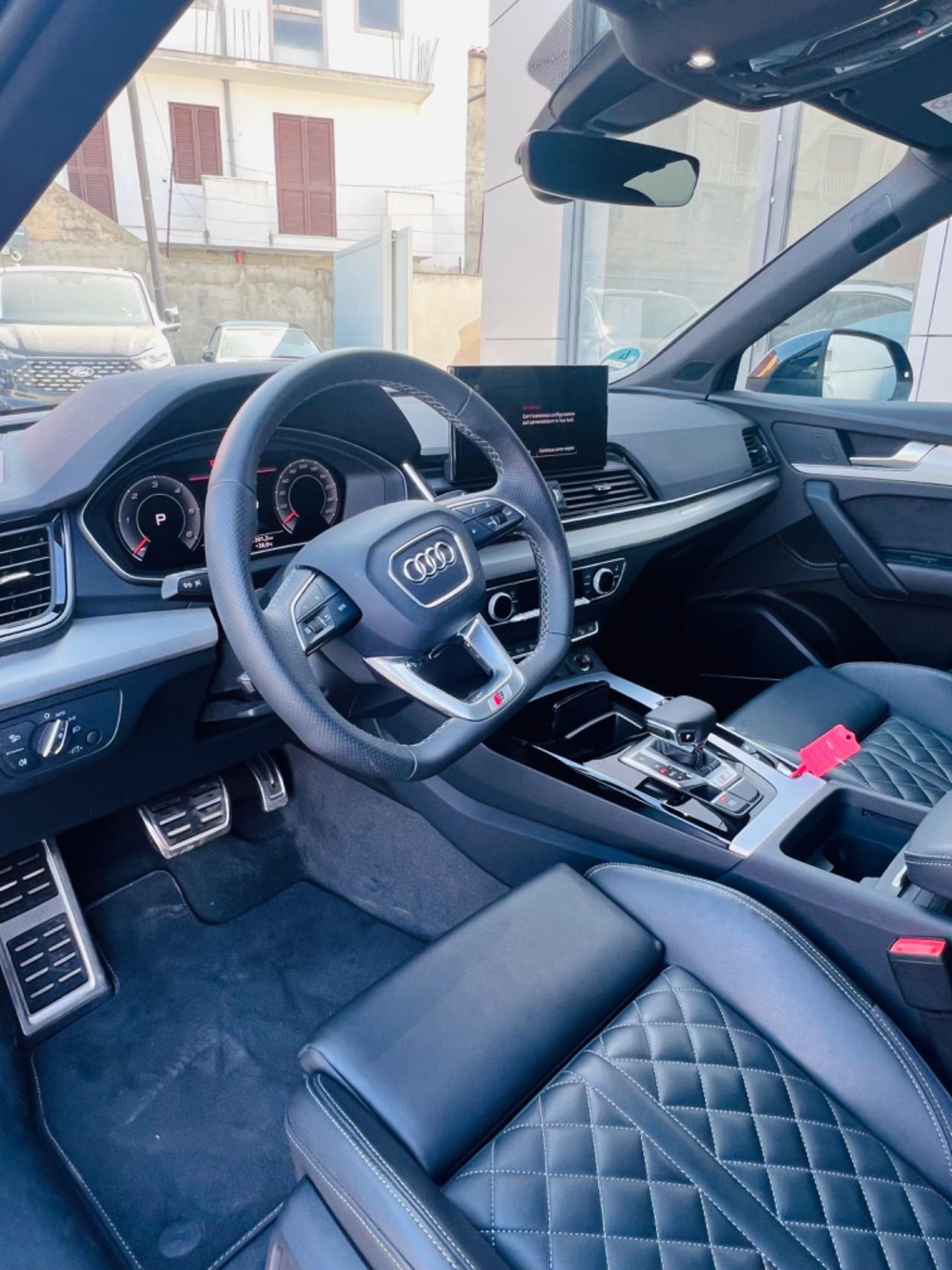 Audi SQ5 SPB 3.0 TDi 341cv - anno 2023 - listino €107.000 - prezzo €74.900