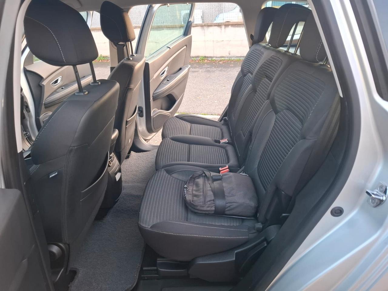Grand Scenic 1.5 dci 2018 7 POSTI SOLO 114.000 KM