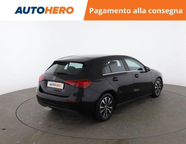 MERCEDES-BENZ A 180 Automatic Executive