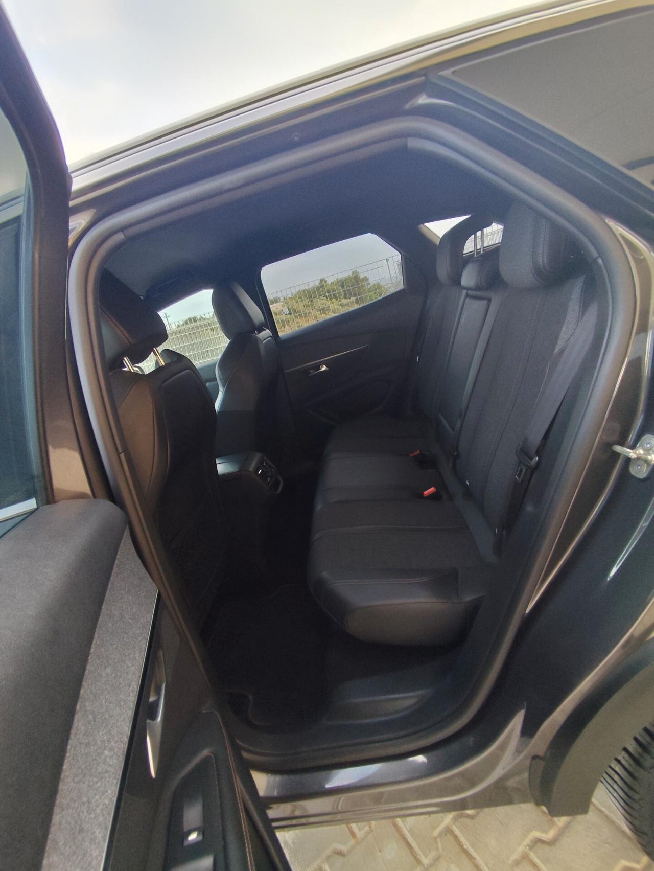 Peugeot 3008 BlueHDi 120 S&S EAT6 GT Line