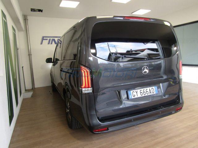 MERCEDES-BENZ Vito Tourer 2.0 119 CDI 190 CV Pro Long 4MATIC 8 POSTI