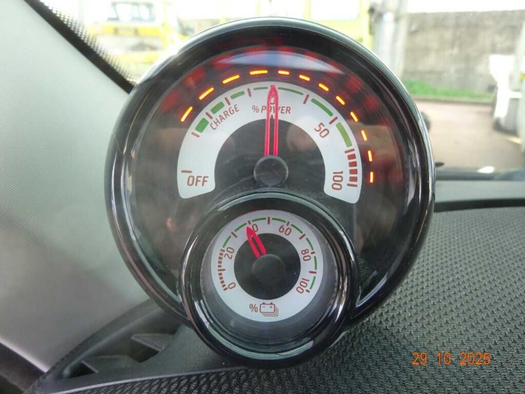 Smart ForFour EQ PULSE LED+NAV+PDC**PREZZO VERO**CARICA RAPIDA**