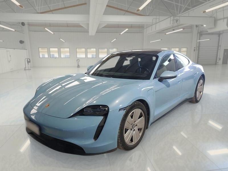 PORSCHE TAYCAN 79KWH COUPE
