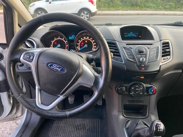 Ford Fiesta 1.4 5 porte Bz.- GPL