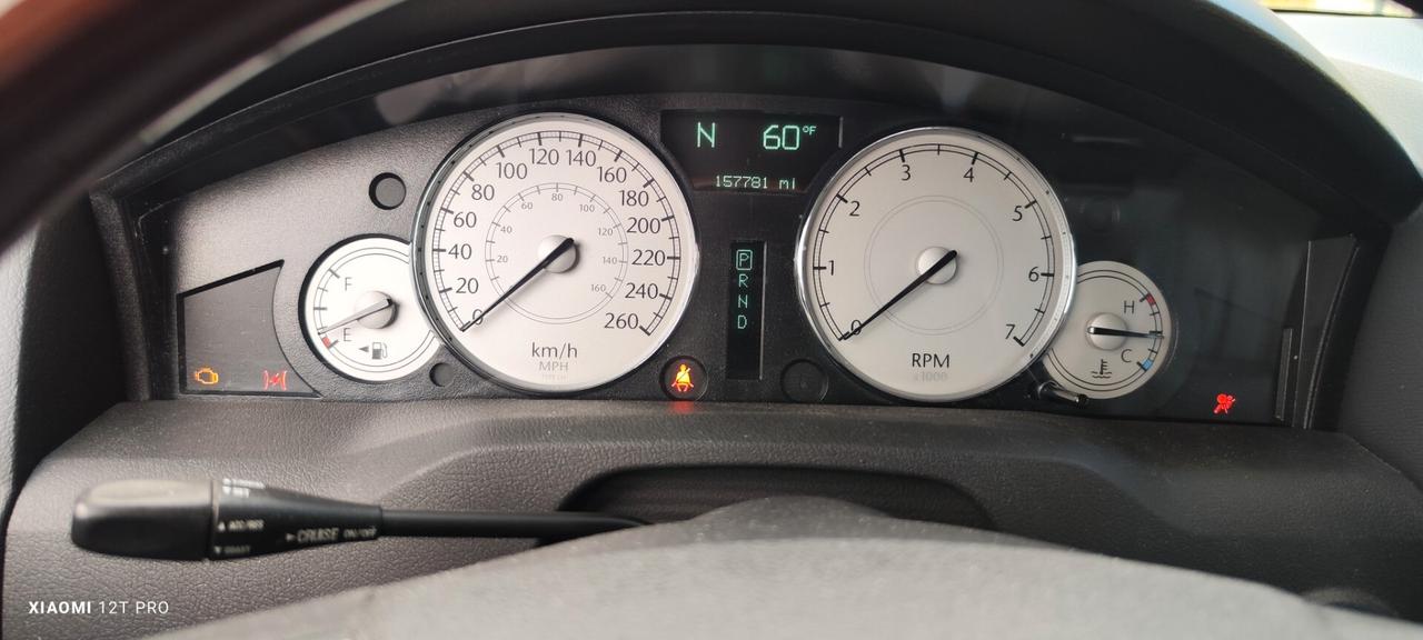 RARA Chrysler 300C (5.700 V8 340cv HEMI) AWD