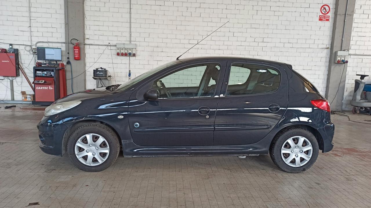 Peugeot 206 Plus GPL!