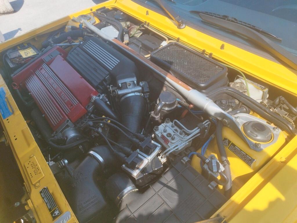 Lancia Delta 2.0i.e. turbo 16V cat HF integrale EVO2 Giallo Ginestra