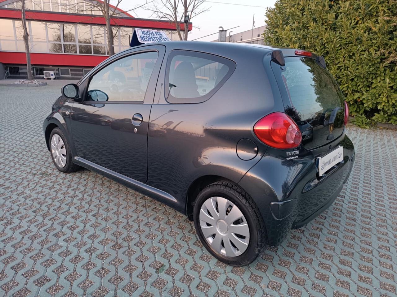 Toyota Aygo 1.0 12V VVT-i 3 porte