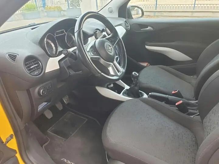 Opel Adam 1.2 70 CV